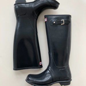 New in Box HUNTER NAVY High Rain Boots 9 M 10 F UK 8 EU 42